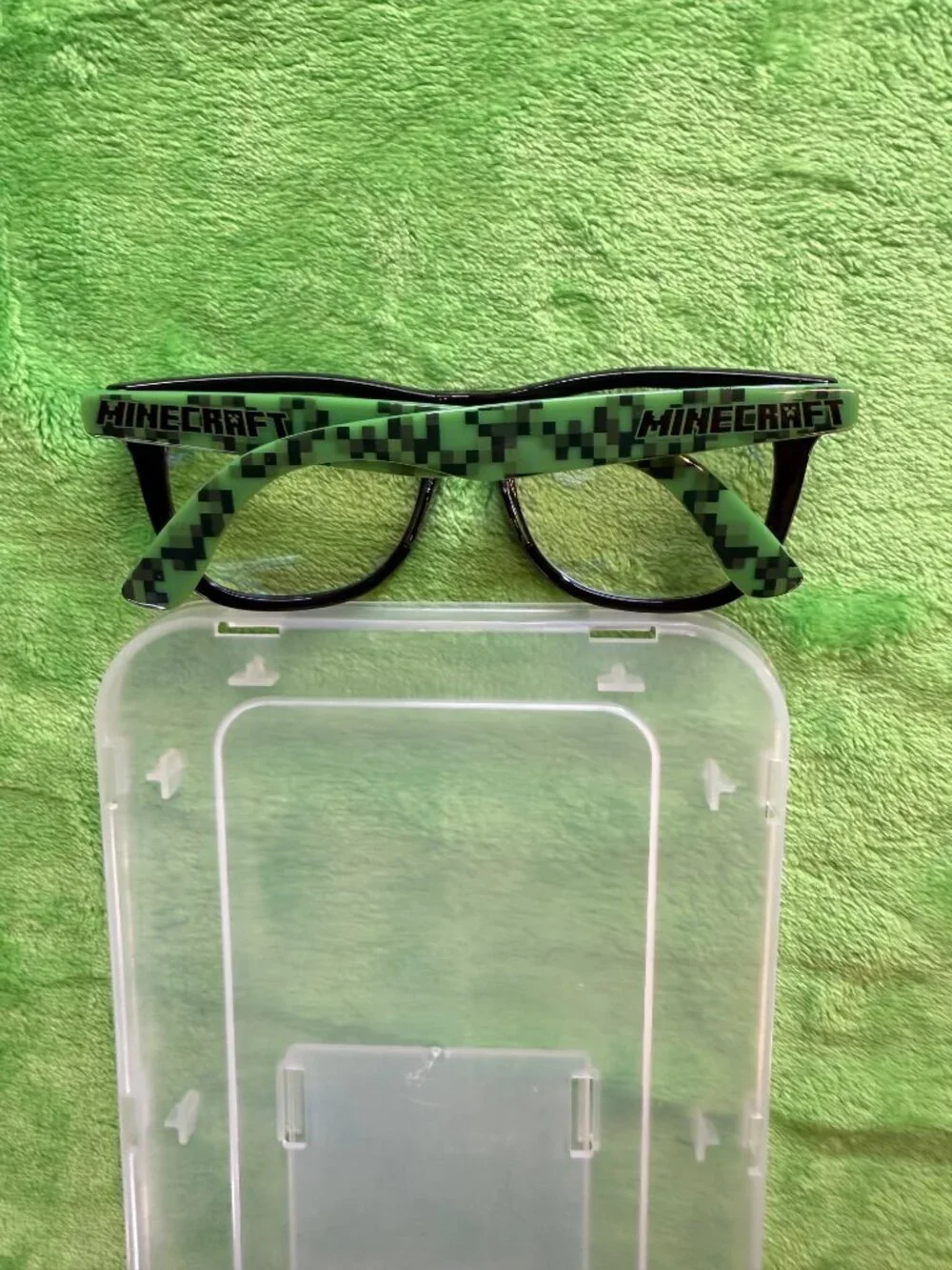 Panco Eyewear / Minecraft (Mojang/Microsoft) your favorite